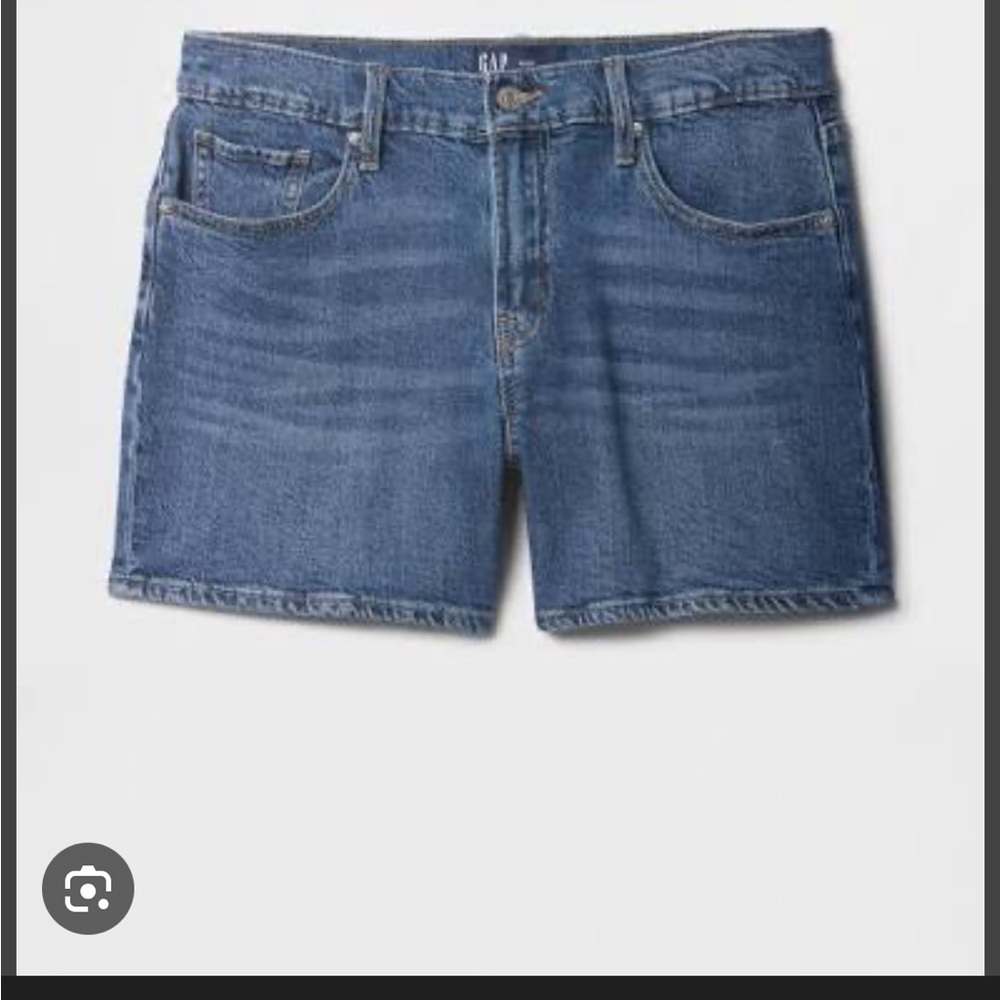 Gap 5” short